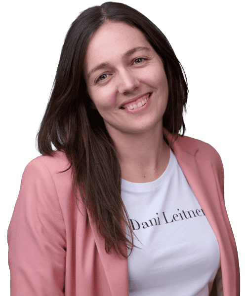 Porträtbild von Dani Leitner SEO Expertin Schweiz